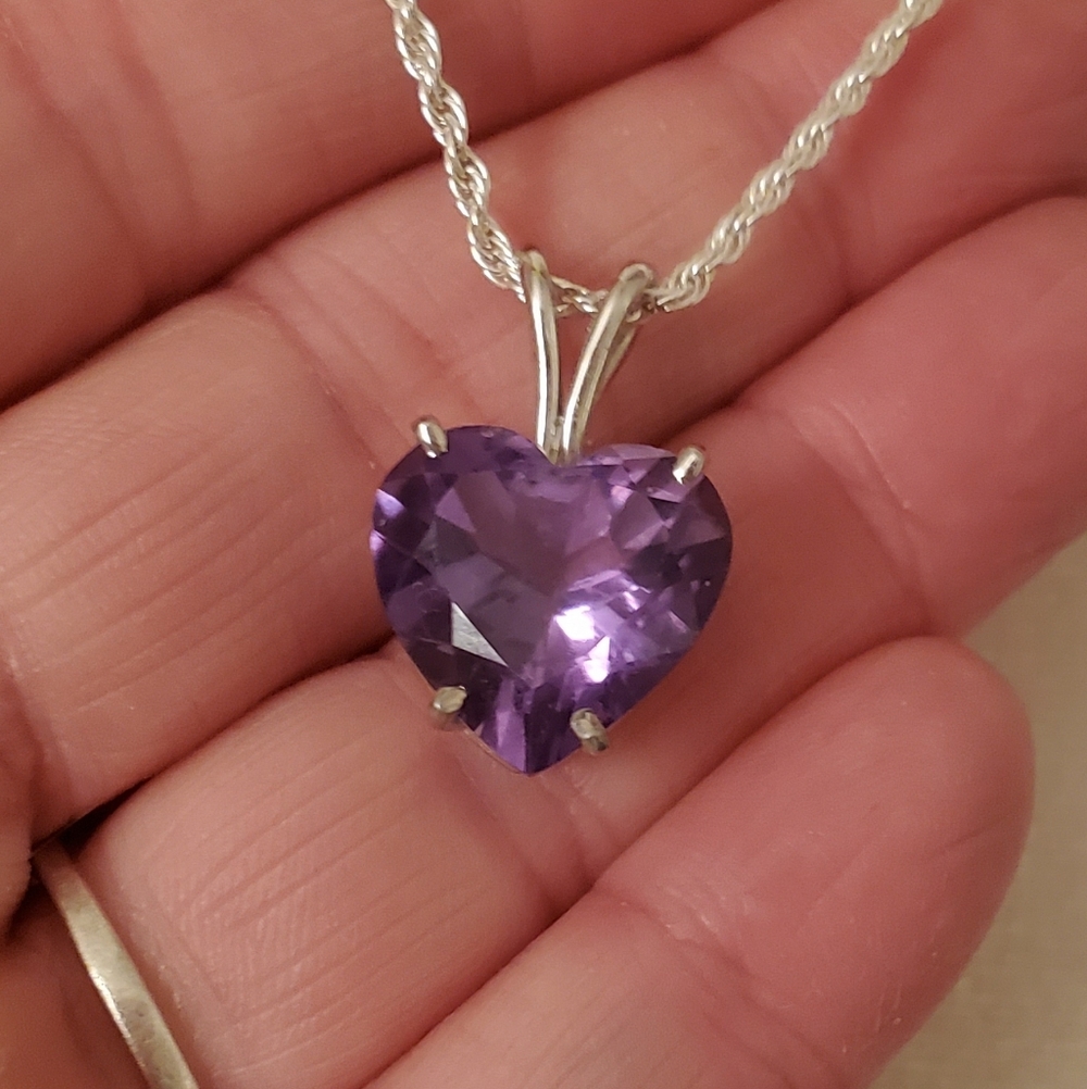 Large Genuine Heart Amethyst Pendant Sterling Silver With 925 Necklace - Picture 3 of 11
